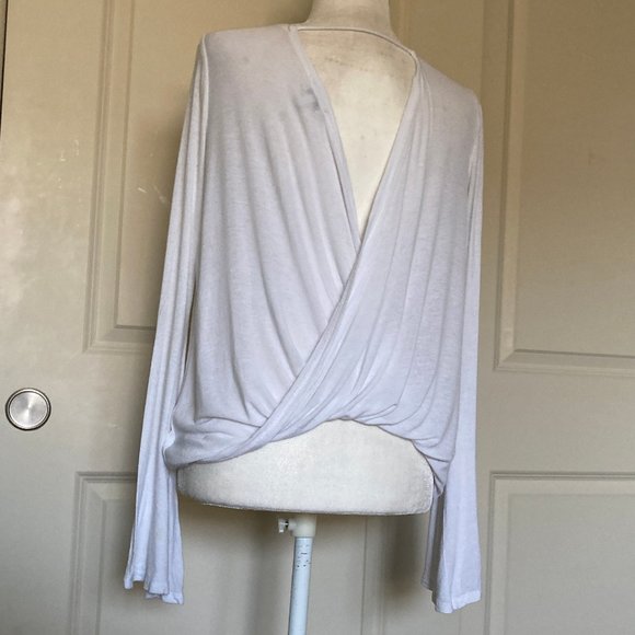 TOBI "LOOK AT THE LIGHT" IVORY WHITE LONG BELL-SLEEVE BLOUSE TOP - Picture 6 of 10